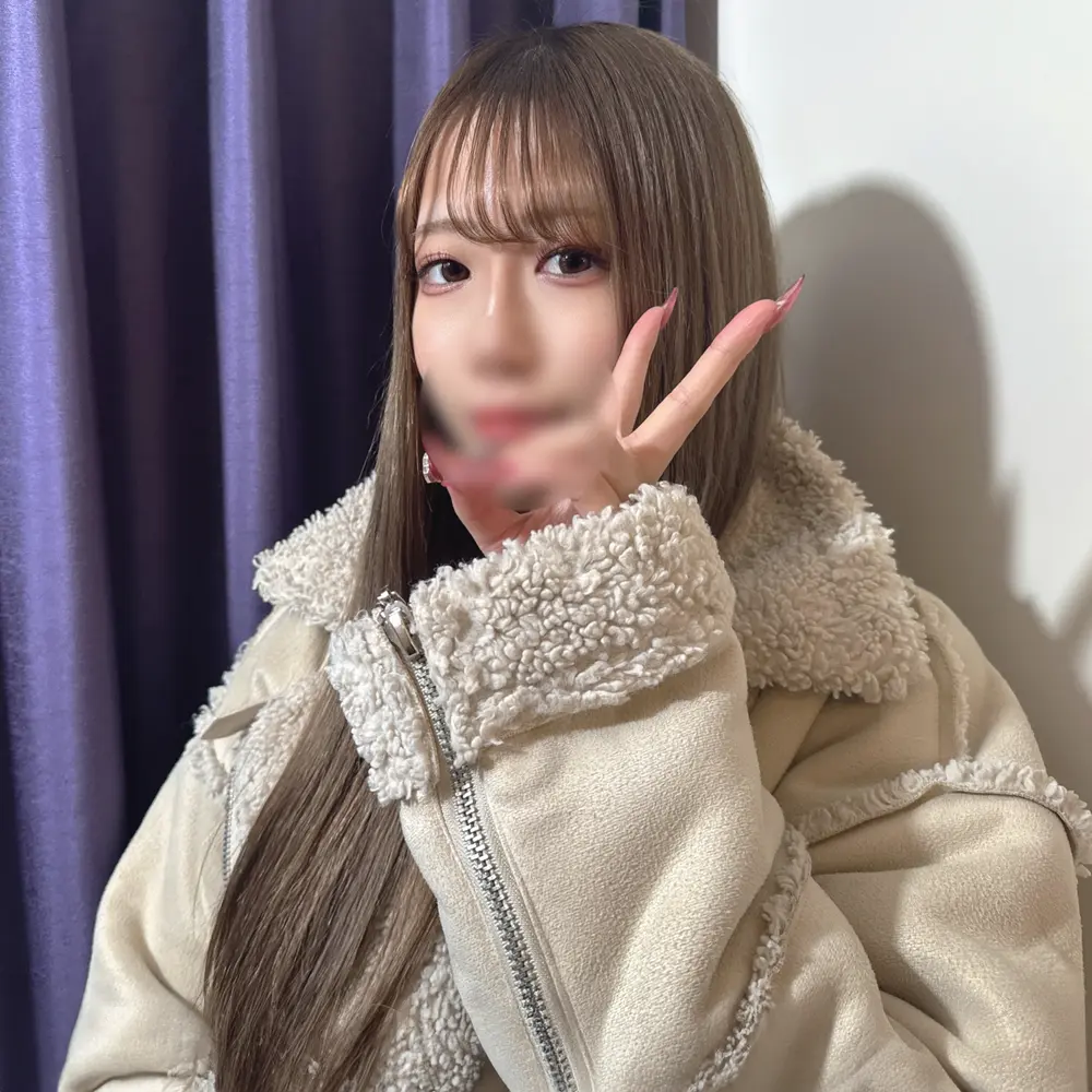 FC2-PPV-4842804 - Exclusive Release [990 points until 2/25] [First Shoot] *Includes Bonus Content* A slender, tanned beauty who works as a show dancer. Her toned body, honed over 10 years of dancing, is pounded hard by a t